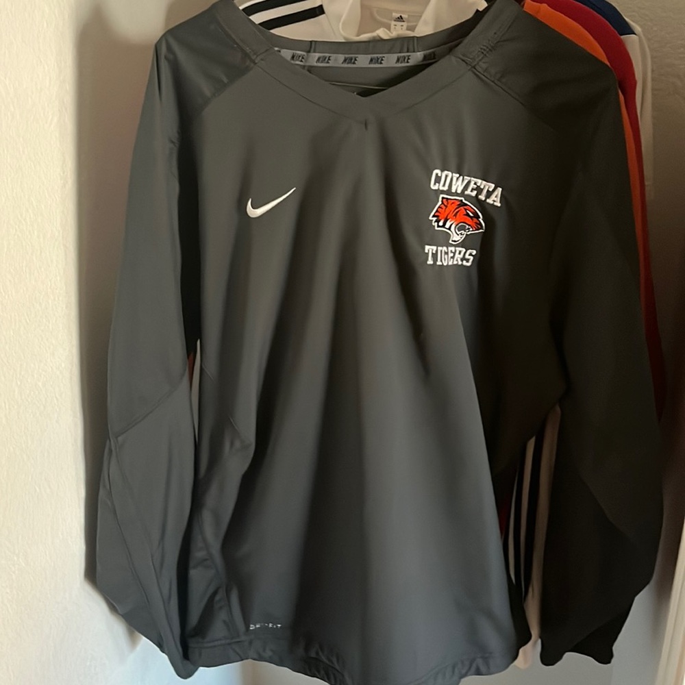 Nike School sweat shirt